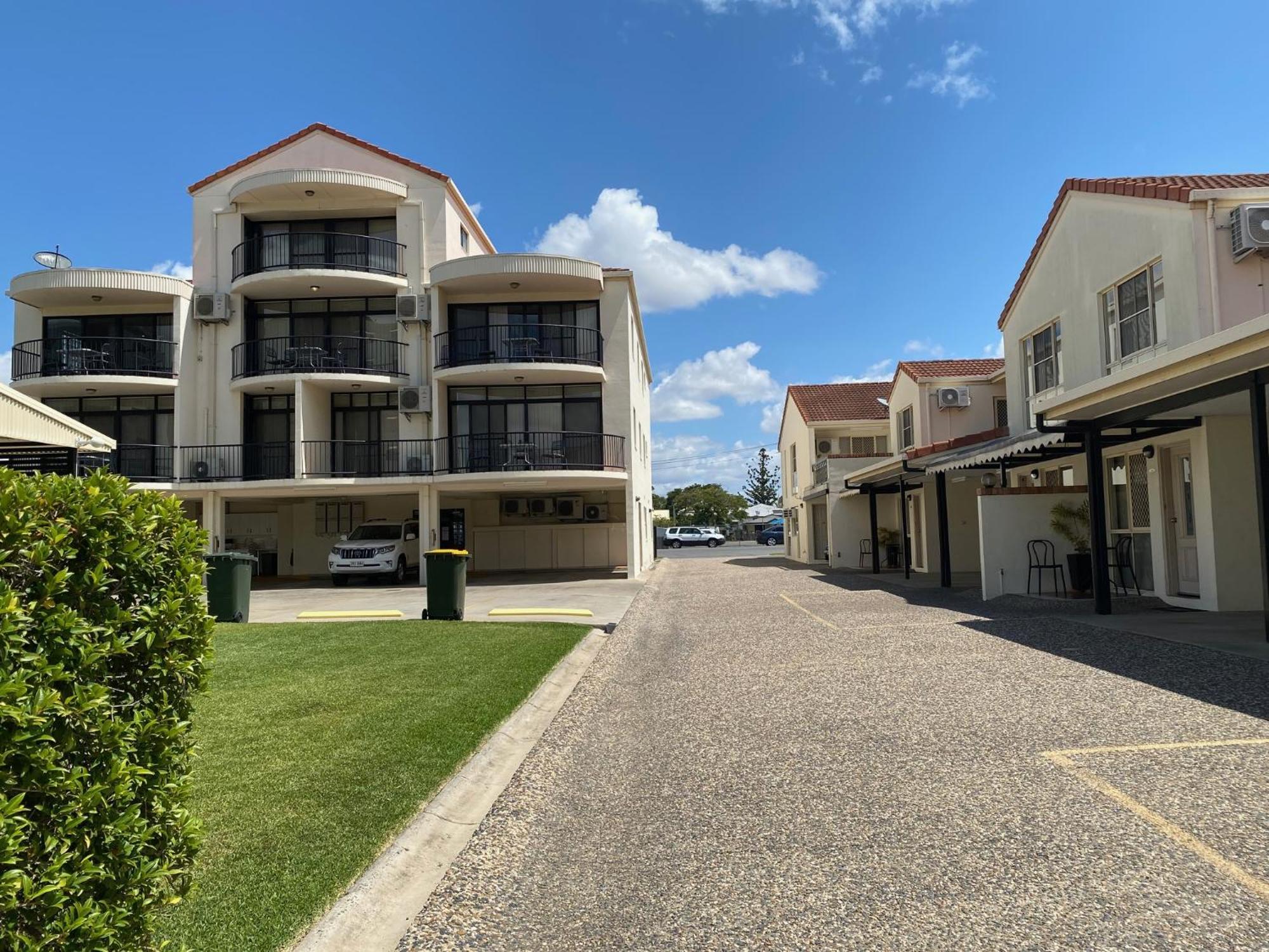 City Ville Apartments And Motel Rockhampton Exterior foto